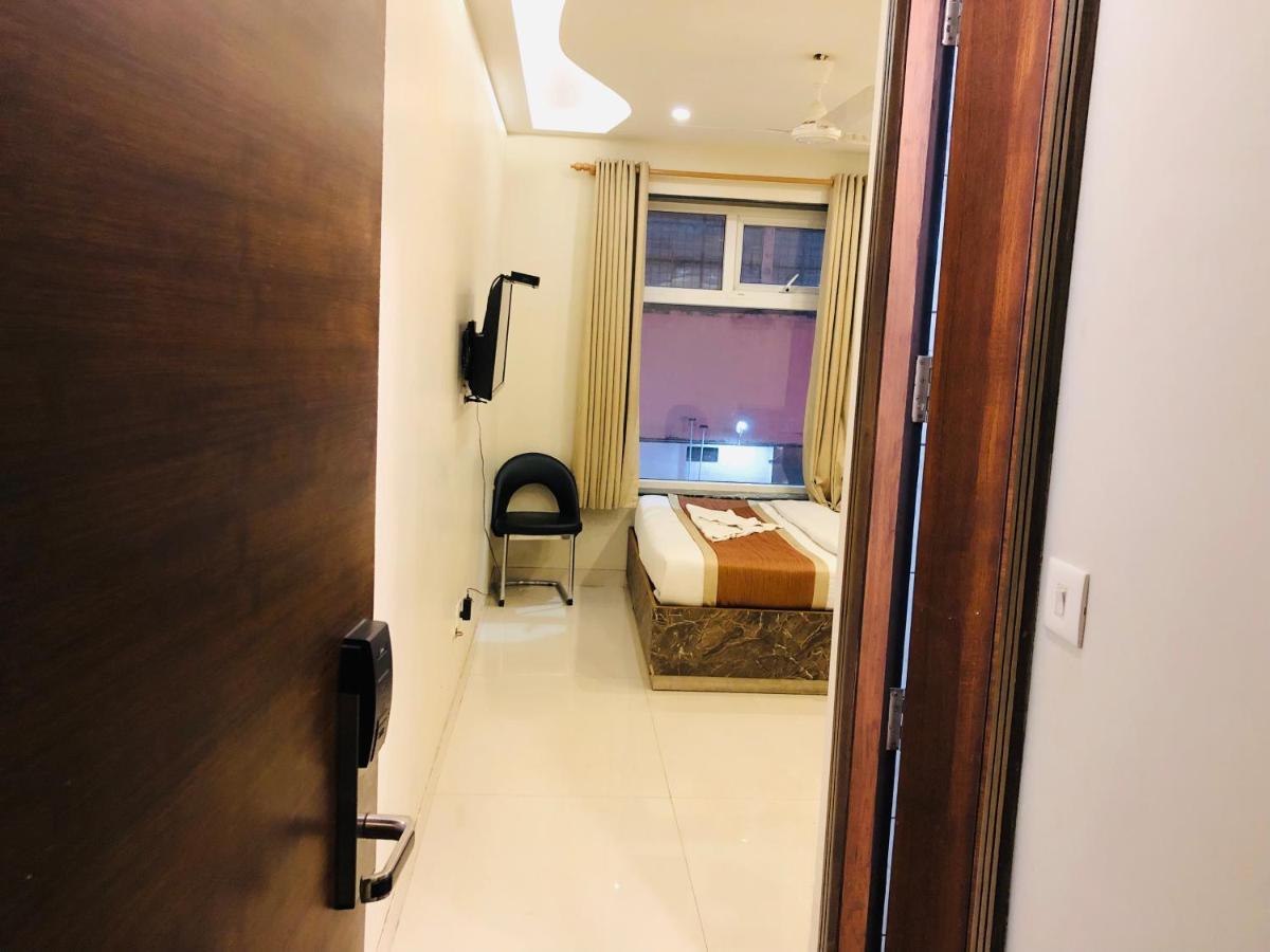 Motimahal Inn Haldwāni Esterno foto